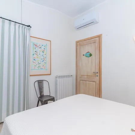 Clara Villa Porto Pollo